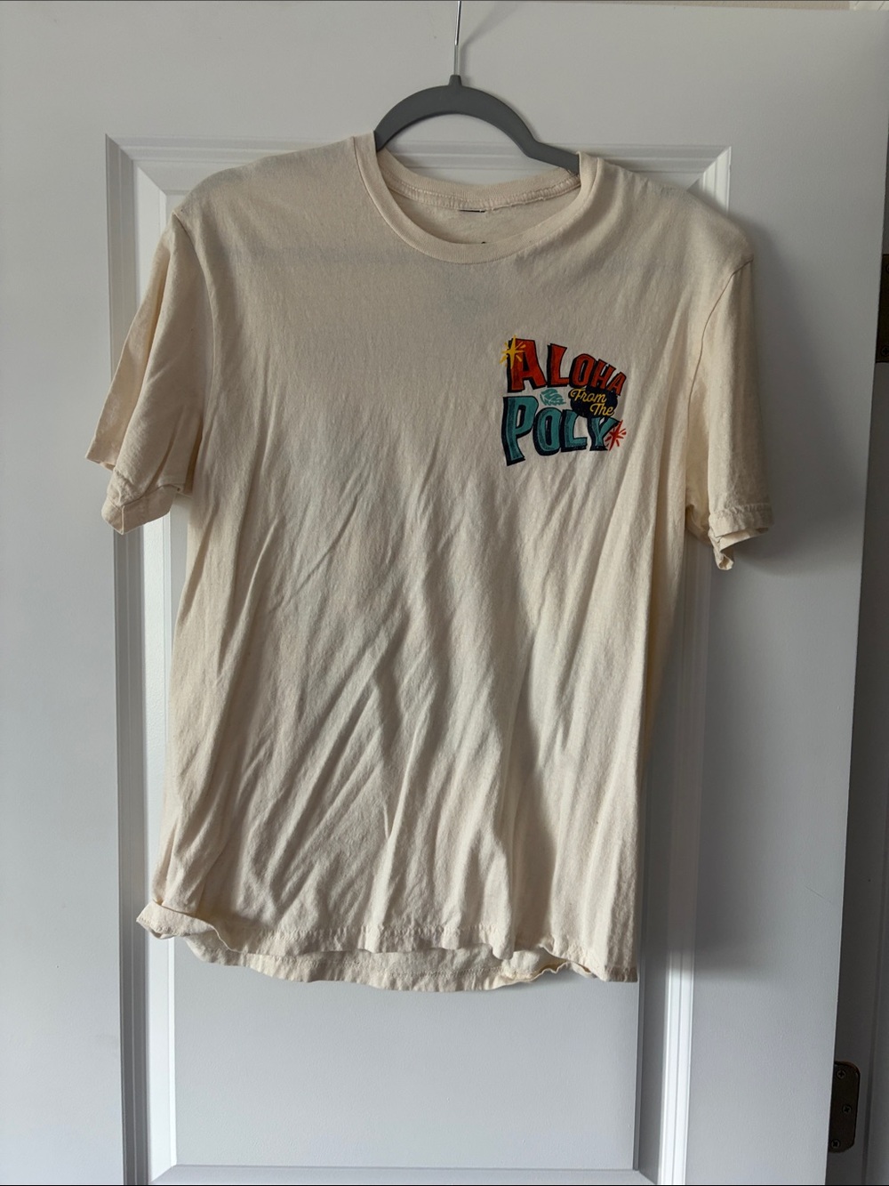 Cream Short-Sleeve Graphic Tee with 'Aloha from Poly' Chest Print